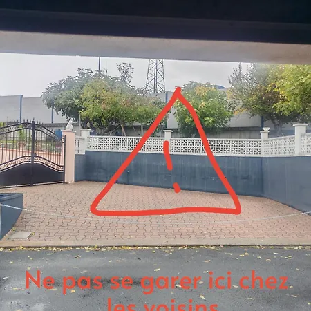 L'Escale Atypique 3 Chambres Clermont-Ferrand, Parking *