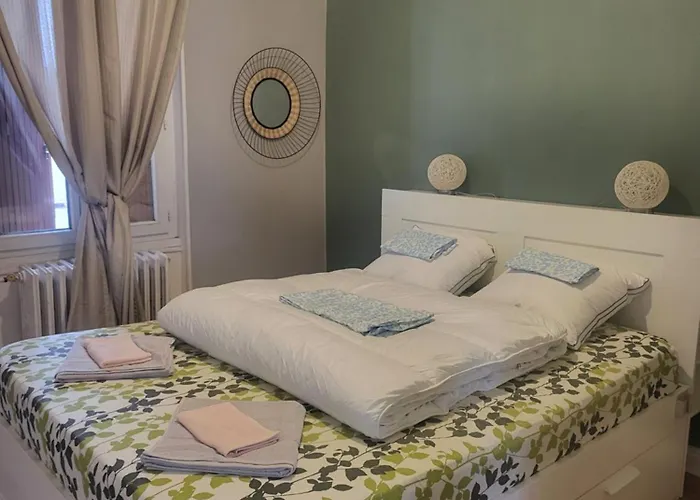 L'escale Atypique 3 Clermont-ferrand, Parking شقة كليرمونت-فيراند